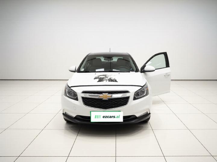 2015 1.5L Classic SE MT photo 2