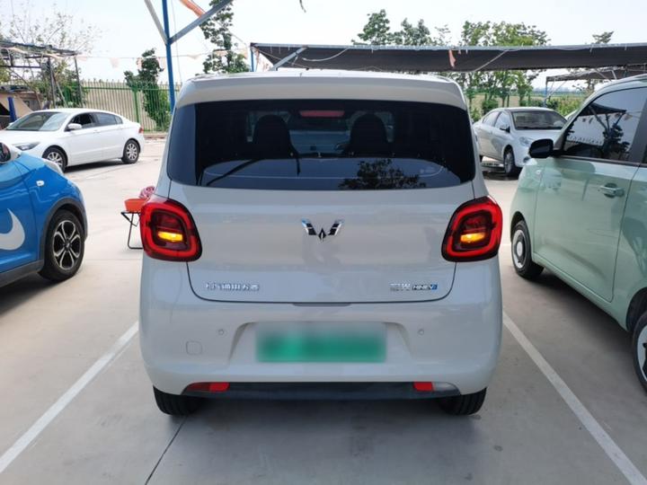 Hongguang MINIEV 2025 4th Gen 4-Door Advanced photo 3