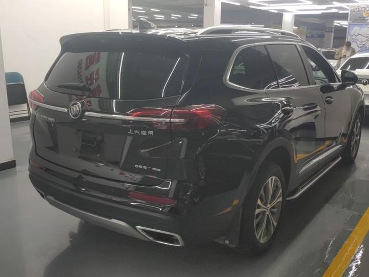 2023 Envision Plus 652T 5-Seater AWD Luxury photo 4