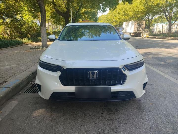 2023 260TURBO photo 2