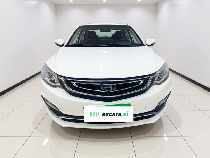 Vision 2018 1.5L AT photo 2