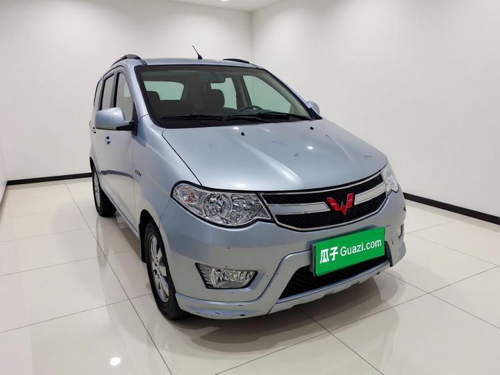Wuling Hongguang 2016 1.5L S Comfort photo 3