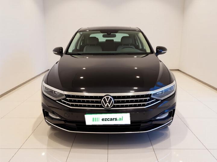 Magotan 2023 200 Anniversary Edition 280TSI DSG Leading photo 2