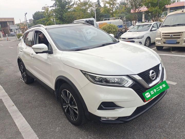 Qashqai 2019 2.0L CVT Luxury photo 3