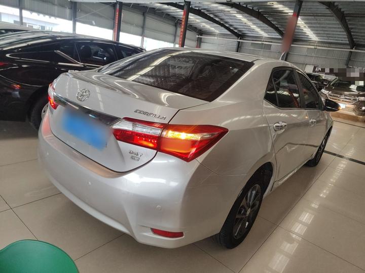 Corolla 2017 1.2T CVT GL-i photo 4