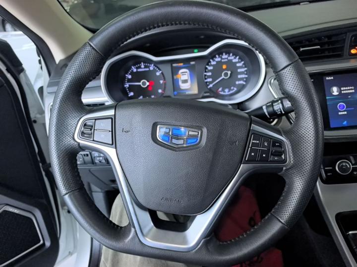 Emgrand GL 2018 1.4T DCT Elite Connected photo 6