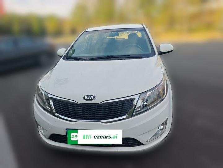 K2 2012 Hatchback 1.4L MT GLS Anniversary Edition photo 2
