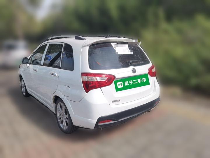 A6 2014 Hatchback 1.4L MT photo 4