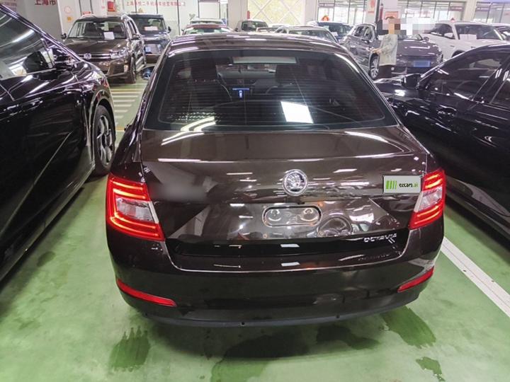 Octavia 2016 1.6L AT photo 3