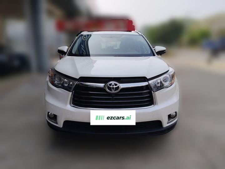 Highlander 2017 2.0T RWD Luxury 7-Seater photo 2
