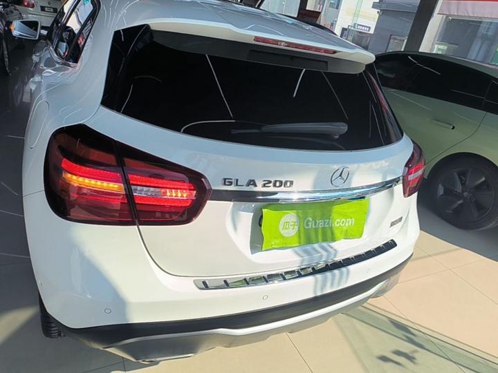 GLA 2019 GLA 200 Dynamic photo 3