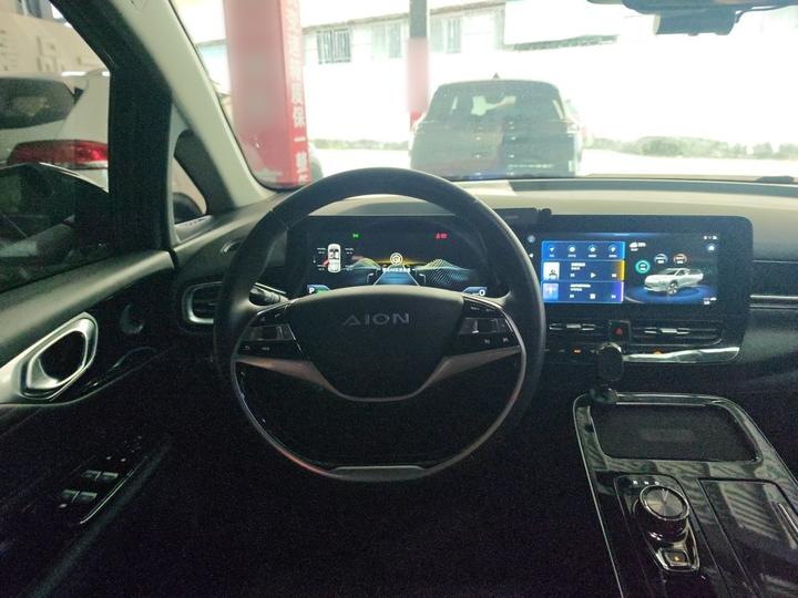 AION V 2021 70 photo 3