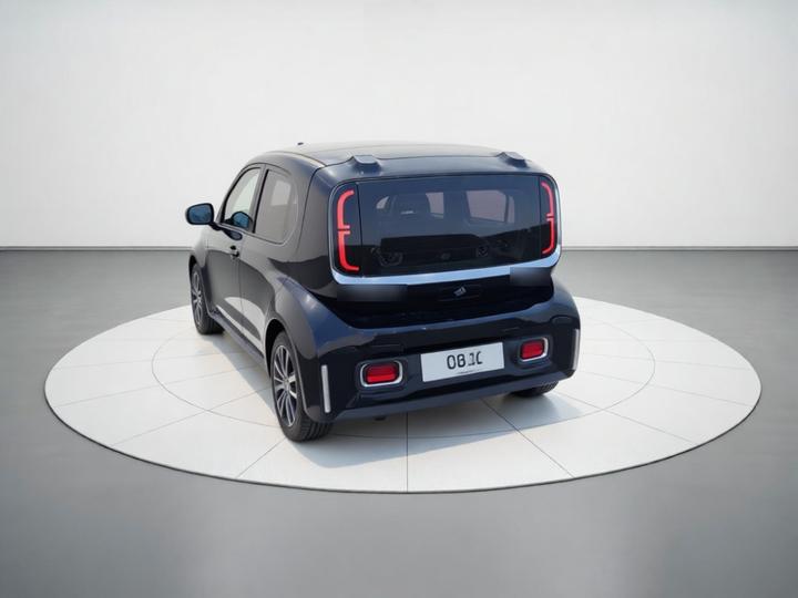 KiWi EV 2023 NCM photo 3