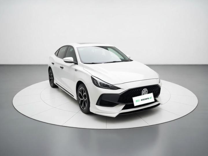 MG5 2022 180DVVT MT Luxury photo 3