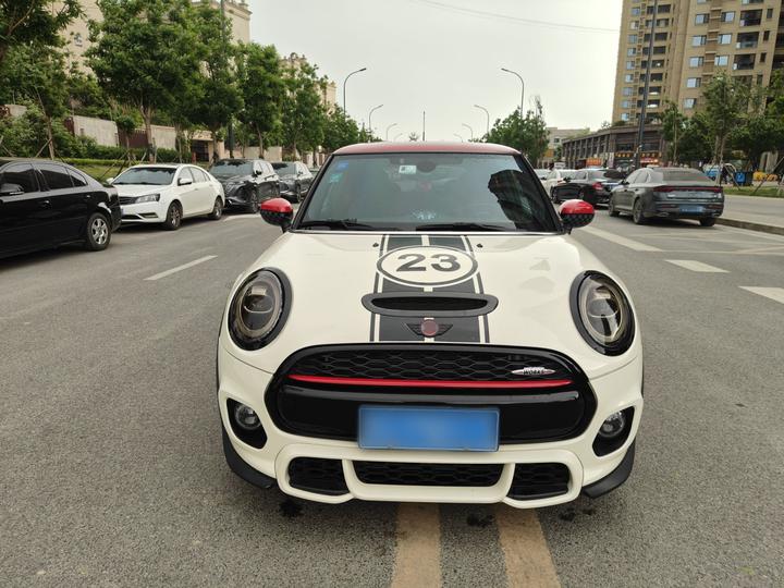 2019 1.5T COOPER photo 2