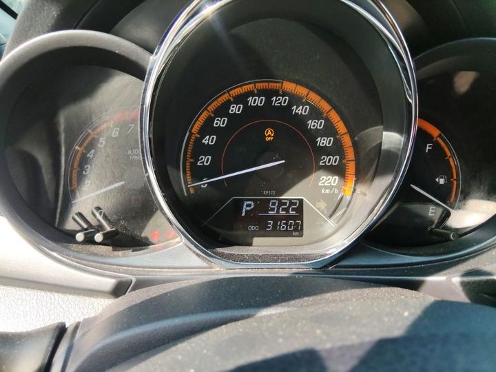 YARiS L 2022 1.5L CVT Leading PLUS photo 8