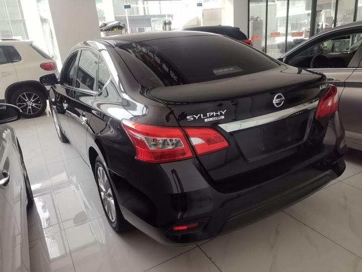 Sylphy 2019 Classic 1.6XL CVT Luxury photo 4