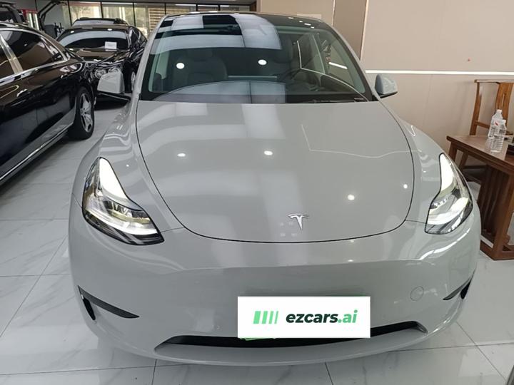 Model Y 2022 Facelift RWD photo 2