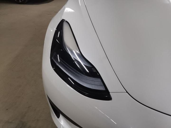 Model 3 2022 RWD photo 8