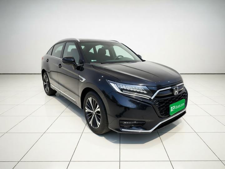 UR-V 2020 370TURBO RWD photo 3