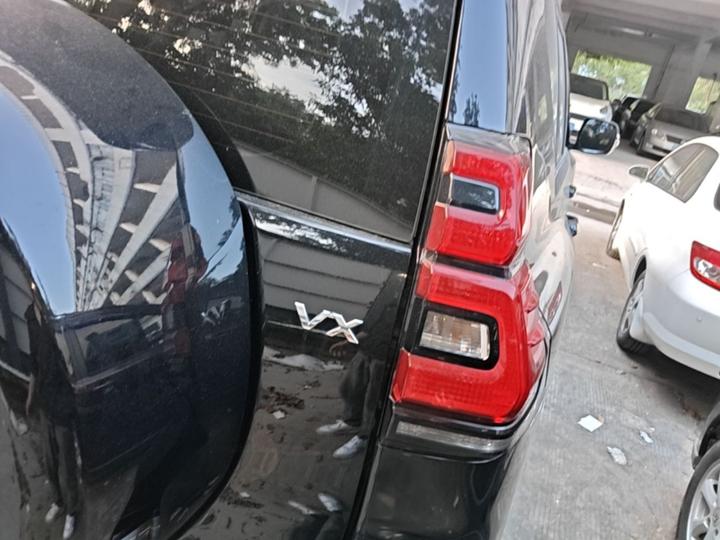 Prado 2018 3.5L AT VX NAVI photo 7