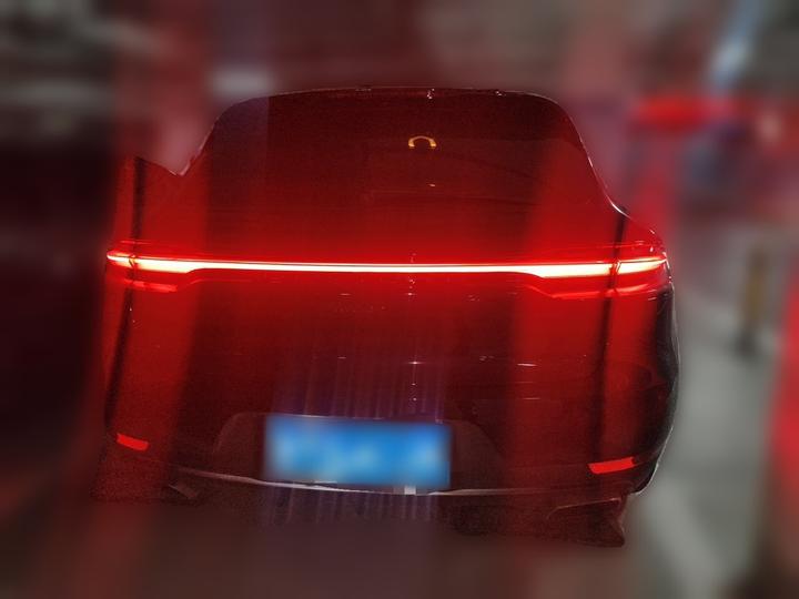 2018 Macan 2.0T photo 5