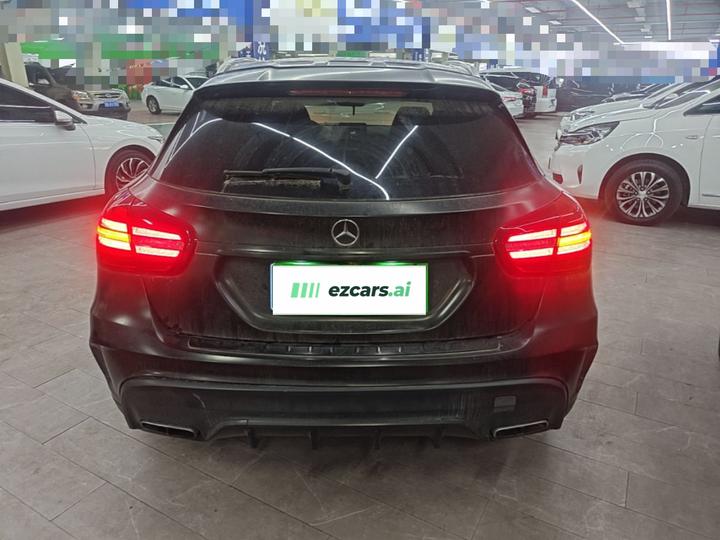 GLA AMG 2017 Facelift AMG GLA 45 4MATIC photo 3