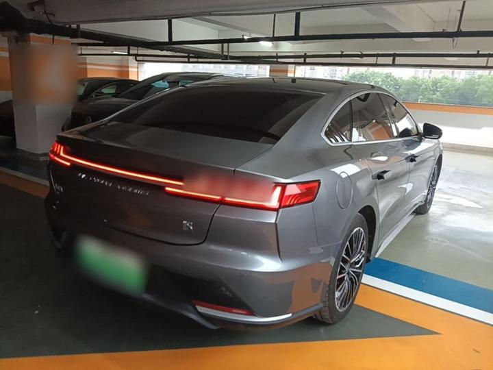 Han 2021 EV Standard Range Luxury photo 4
