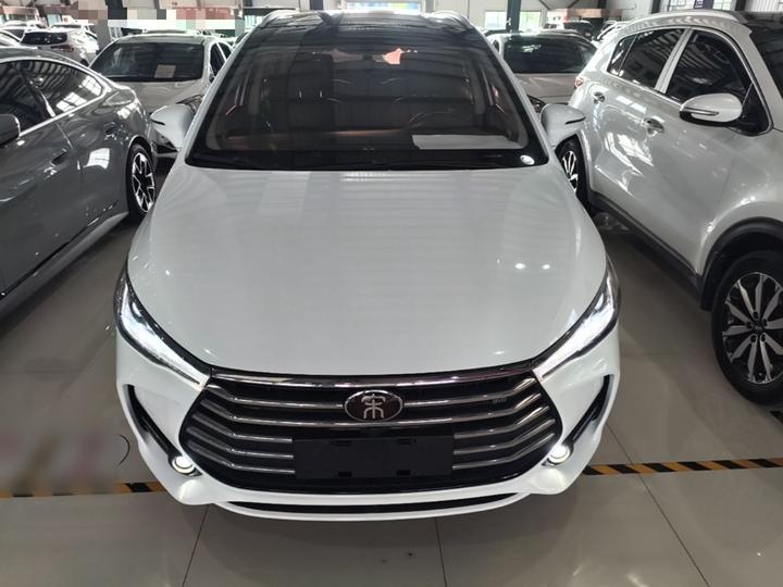 Song MAX 2017 1.5T AT Connected Elite 7-Seater photo 2