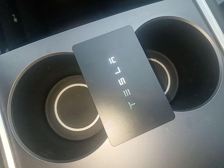 Model Y 2022 Performance AWD photo 8