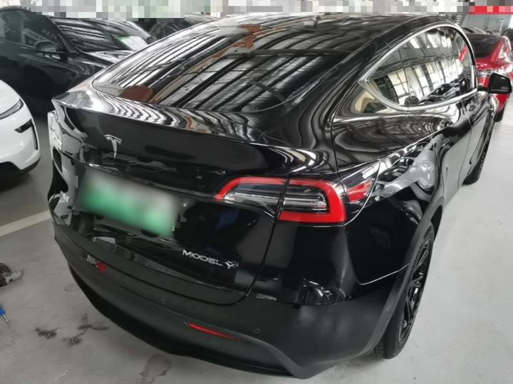 Model Y 2022 Facelift RWD photo 6