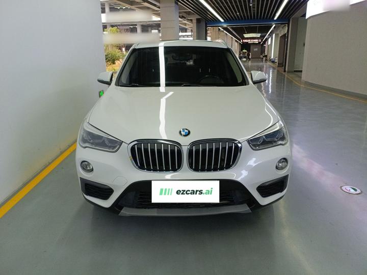 X1 2018 sDrive20Li Leading photo 2