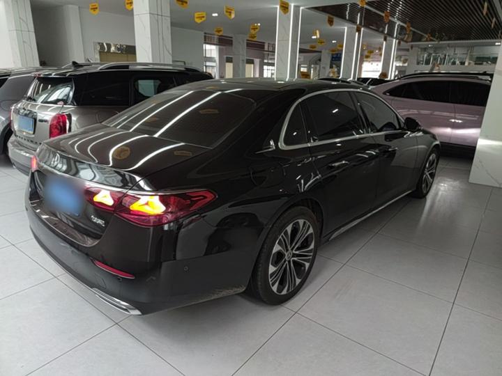 E-Class 2025 Facelift E 300 L Luxury photo 4
