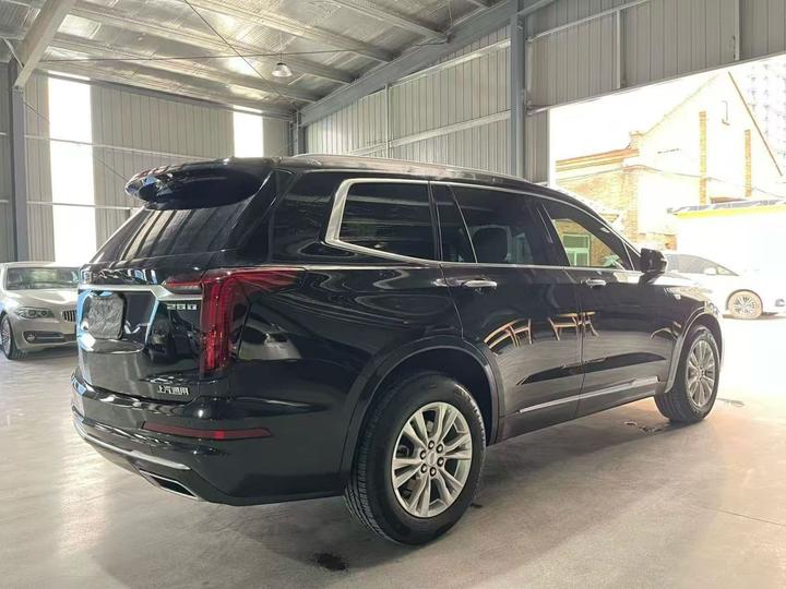 XT6 2022 2.0T 6-Seater AWD photo 4