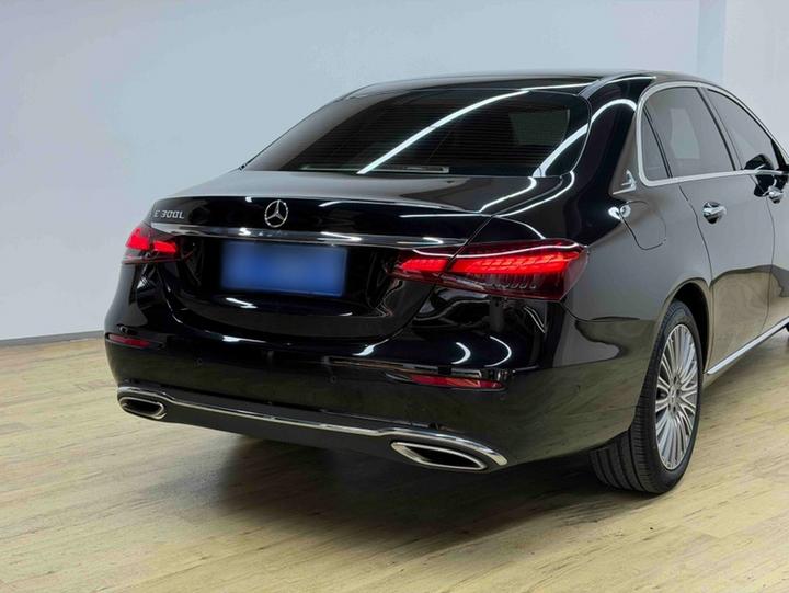 E-Class 2021 E 300 L Premium photo 6