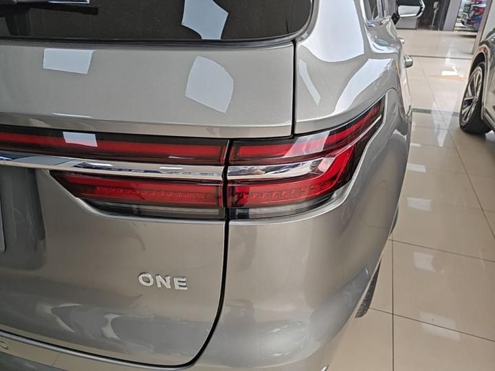 Li Auto ONE 2021 EREV 6-Seater photo 7