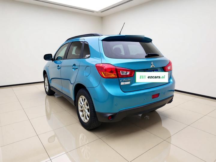 ASX 2013 2.0L CVT RWD Elite photo 4