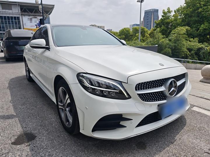 C-Class 2020 Facelift C 260 L Sport photo 4