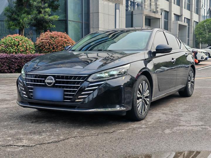 Teana 2022 2.0L XL-TLS Enjoy