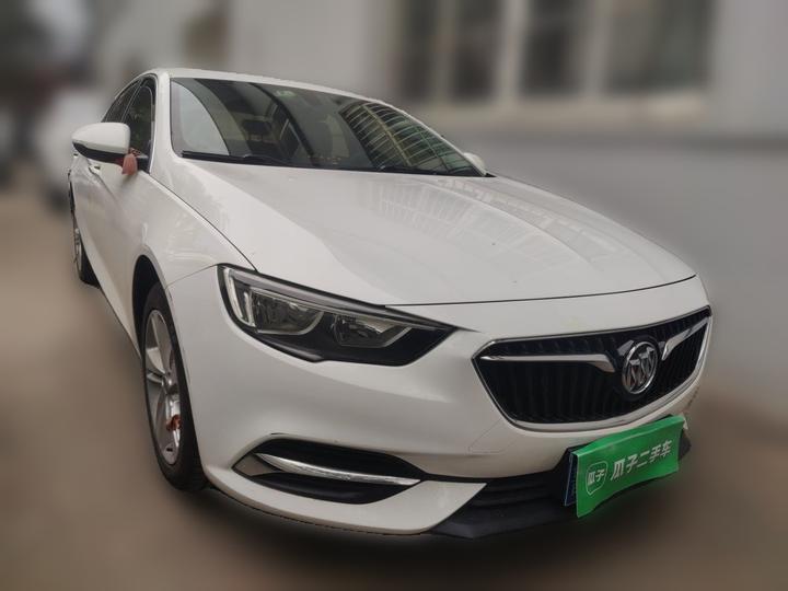Regal 2017 30H Elite photo 3