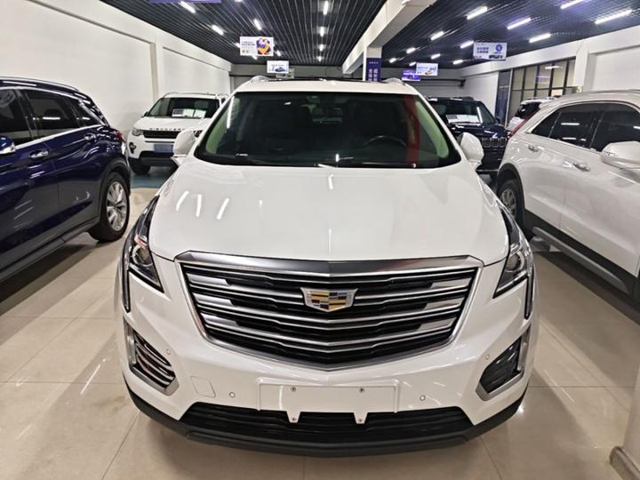 XT5 2018 25T Luxury photo 2