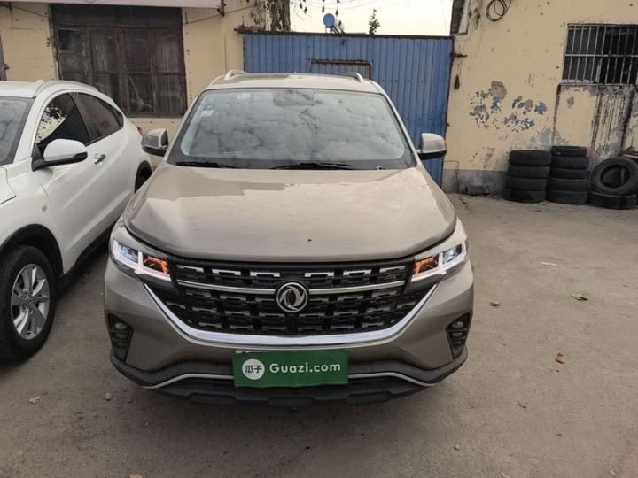 Forthing T5 2018 230T CVT Smart photo 2