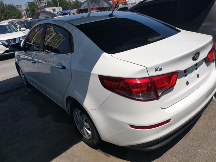 K2 2015 Sedan 1.4L AT GLS photo 4