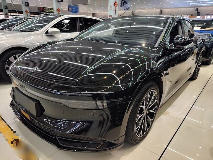 007 2024 AWD 75kWh