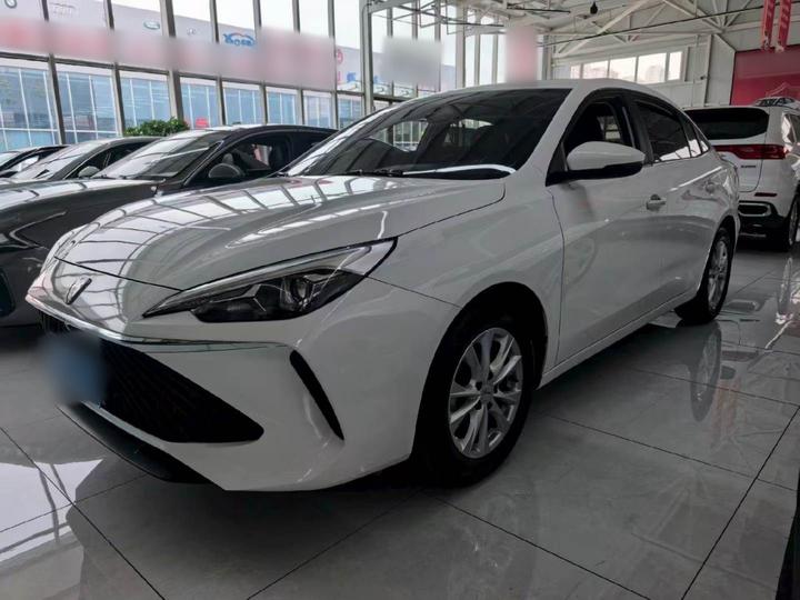 i5 2023 1.5L CVT Luxury