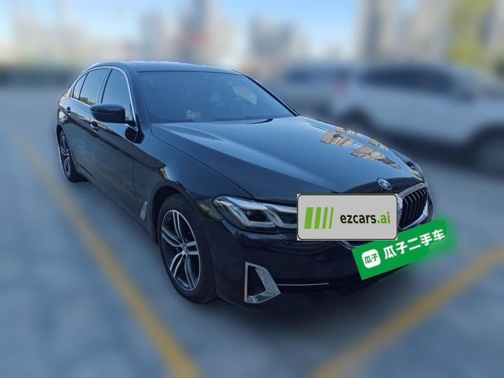 5 Series 2022 Facelift 530Li Leading Luxury photo 3