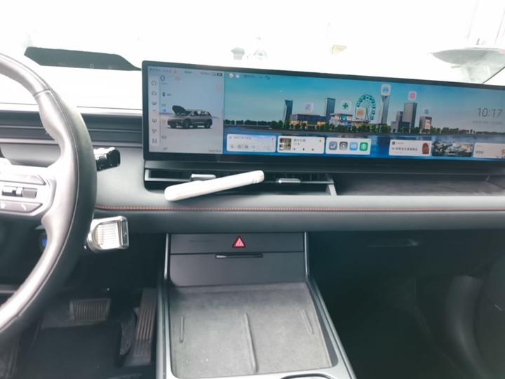 EO 2025 RWD TECH 64.2kWh photo 8