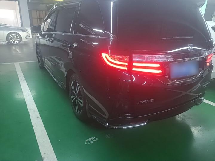 Odyssey 2021 2.0L Supreme photo 4