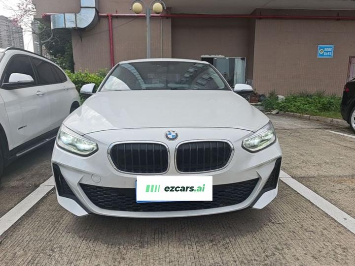 1 Series 2021 120i M Sport photo 2