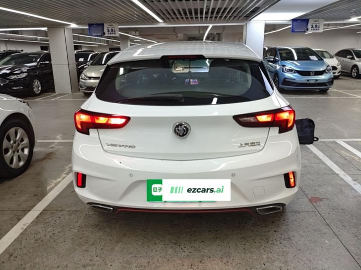 Verano 2016 Hatchback 15S AT Progressive photo 5